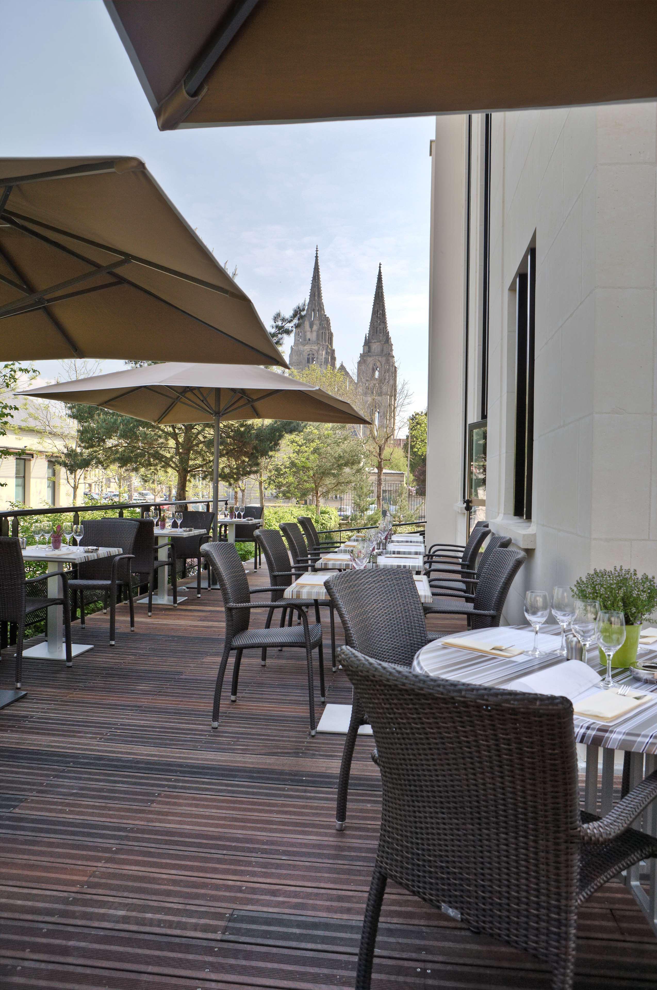 Best Western Plus Hotel Des Francs Суасон Экстерьер фото